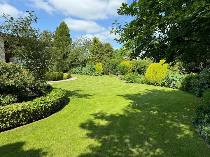 Foto 2 van Mezenlaan 1