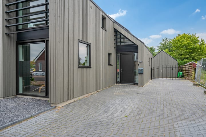 Foto 7 van Graauwedijk 51