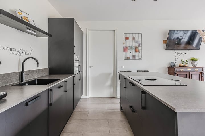 Foto 10 van Graauwedijk 51