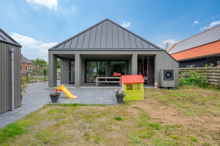 Foto 39 van Graauwedijk 51