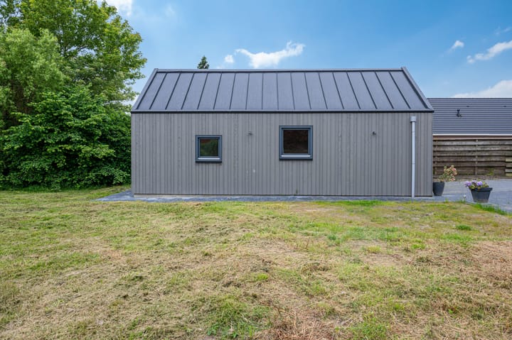 Foto 43 van Graauwedijk 51