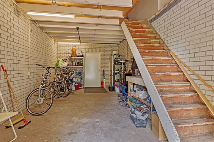 Bekijk foto 42 van Dorpsstraat 82-A