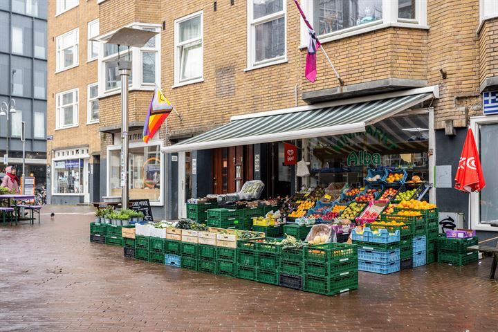 Bekijk foto 31 van Van Hallstraat 234