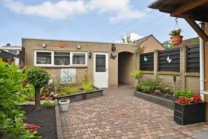 Foto 31 van Goudenregenstraat 4