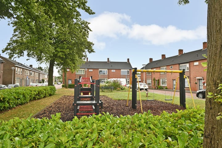 Foto 33 van Goudenregenstraat 4