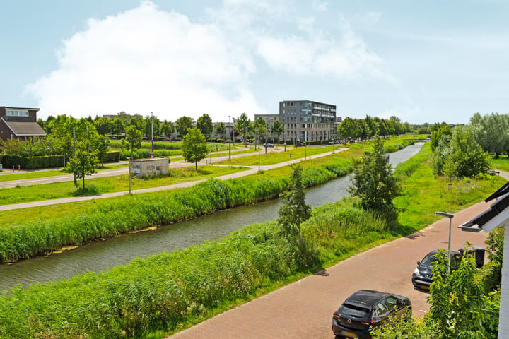 Bekijk foto 6 van Laan van de Bevrijding 47