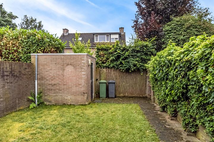 Bekijk foto 37 van Ranonkelstraat 35