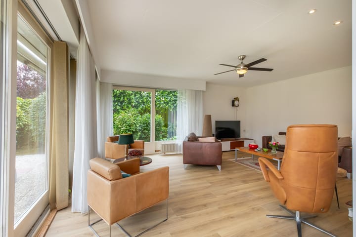 Foto 12 van J.W. Schuurmanstraat 118