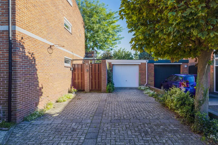 Foto 38 van Duindoornstraat 1