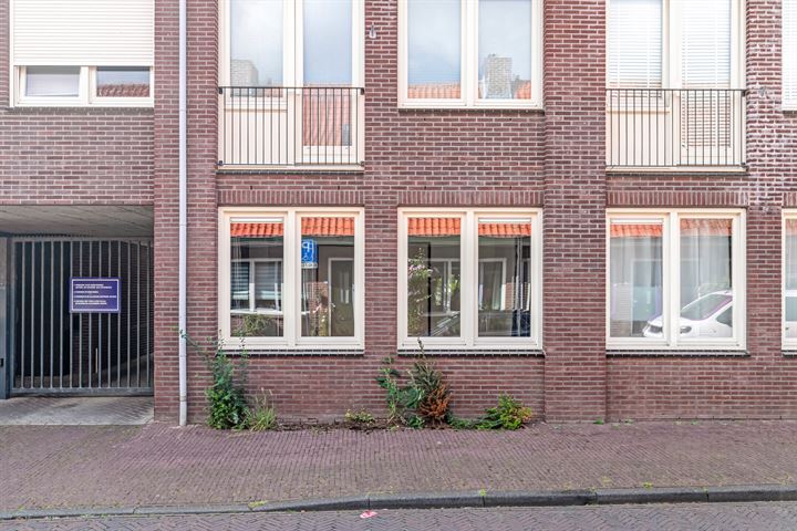 Bekijk foto 2 van Pothstraat 35