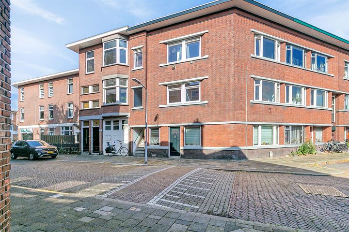 Bekijk foto 20 van van Barbansonstraat 79