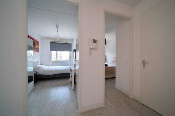 Foto 13 van Waldorpstraat 480