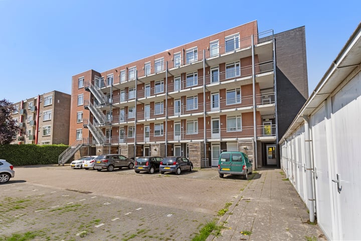 View photo 33 of Spieghelstraat 14-24