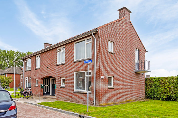 Bekijk foto 1 van Asterstraat 15