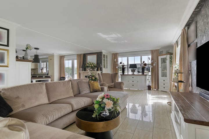 Foto 11 van Ravenseweg 11