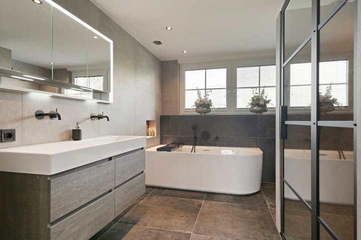 Foto 32 van Ravenseweg 11