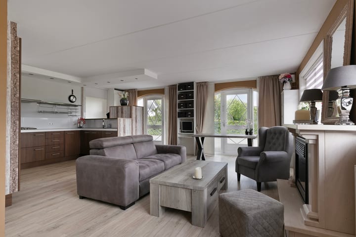 Foto 44 van Ravenseweg 11