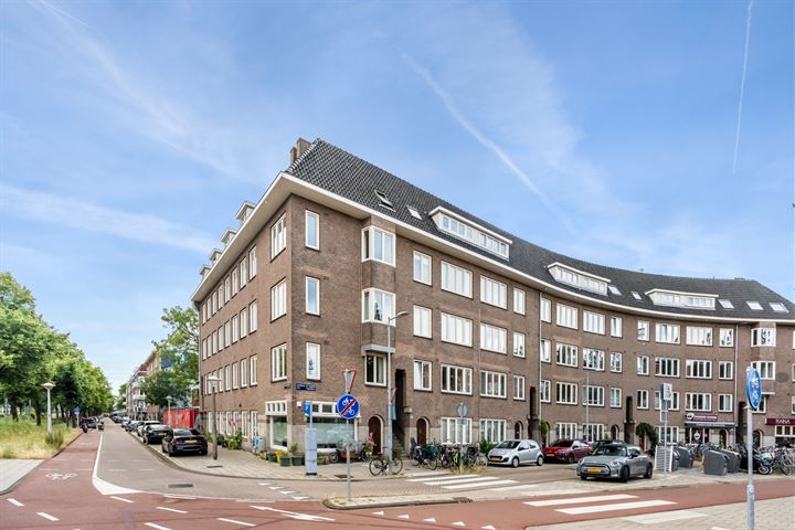 View photo 32 of Admiraal De Ruijterweg 482-1