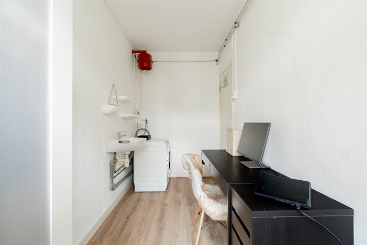 View photo 14 of Juliana van Stolbergstraat 50-2