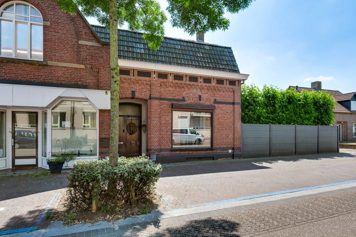 Bekijk foto 1 van St. Rochusstraat 6