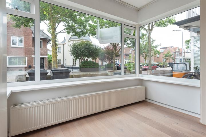 Bekijk foto 16 van Brederodestraat 20