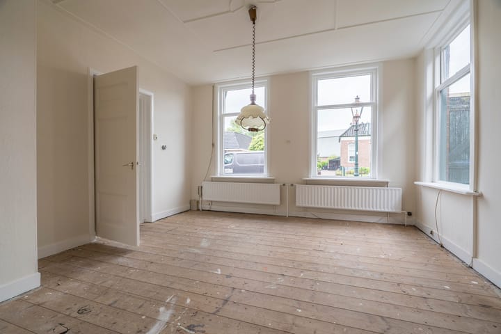 Photo 6 of Hoofdstraat 31