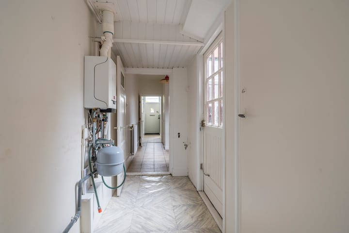 Photo 16 of Hoofdstraat 31