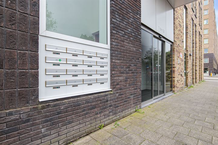 Bekijk foto 10 van Edisonstraat 39