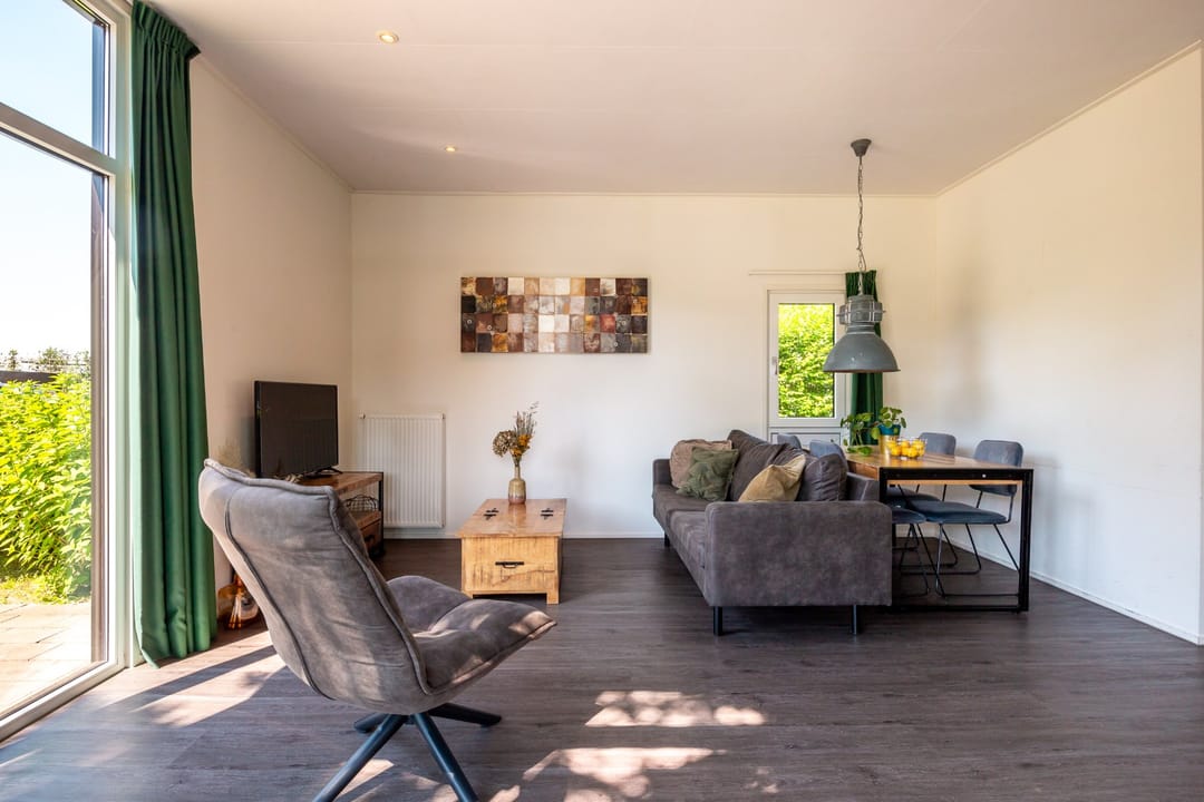 Photo 2 of Zuiderweg 2-147