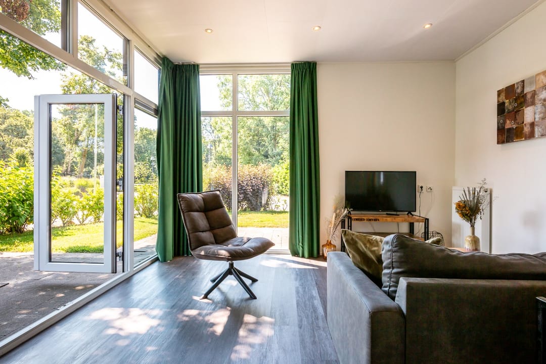 Photo 8 of Zuiderweg 2-147