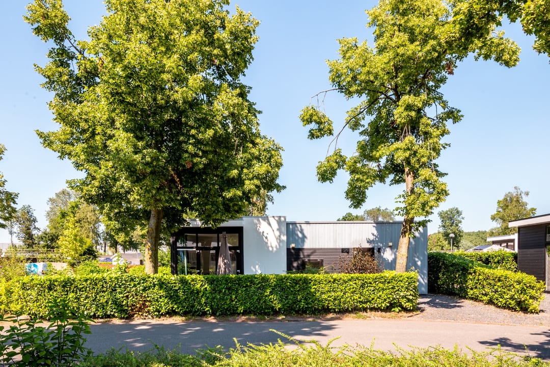 Photo 23 of Zuiderweg 2-147