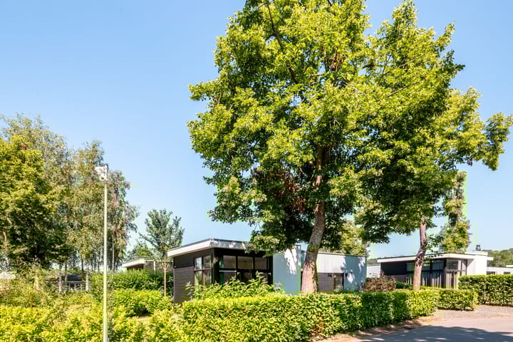 Photo 24 of Zuiderweg 2-147