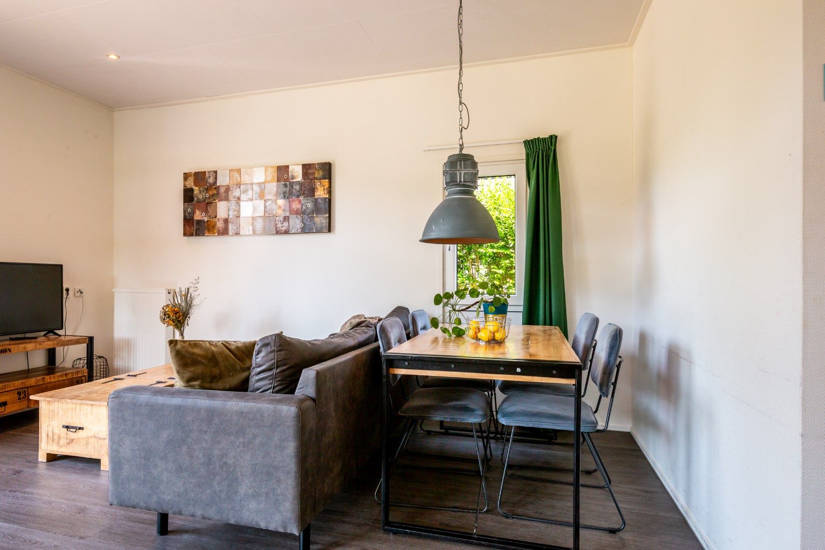 2-bedroom freehold villa in Halfweg — photo 5 of 5
