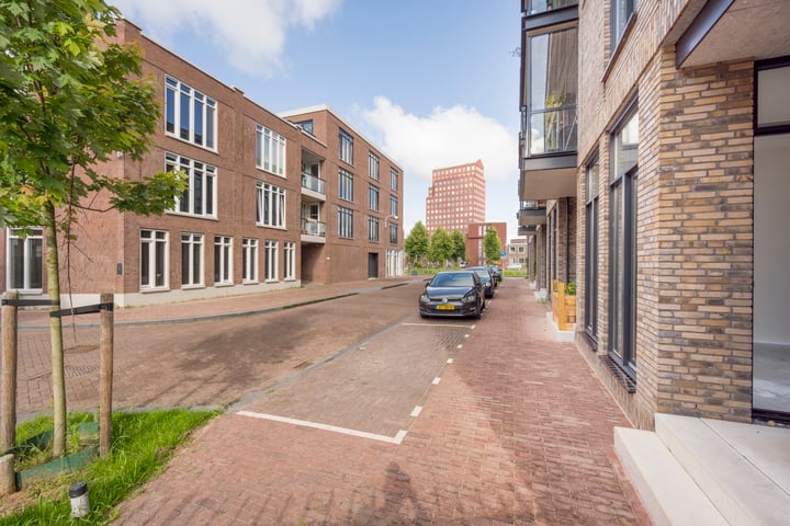 View photo 19 of Terschellingkade 232