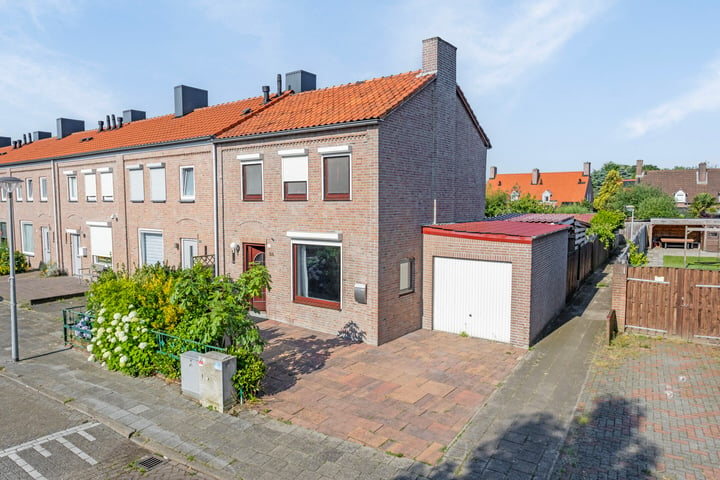 Bekijk foto 1 van Bogerdstraat 35