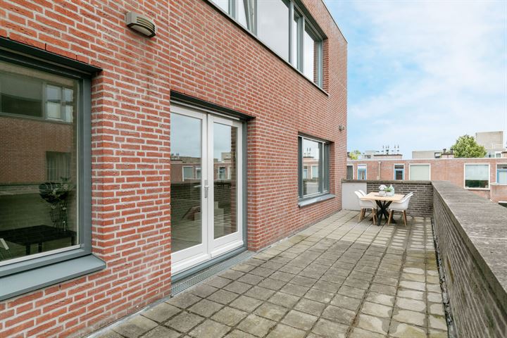 Bekijk foto 18 van Donkvaart 9-C8