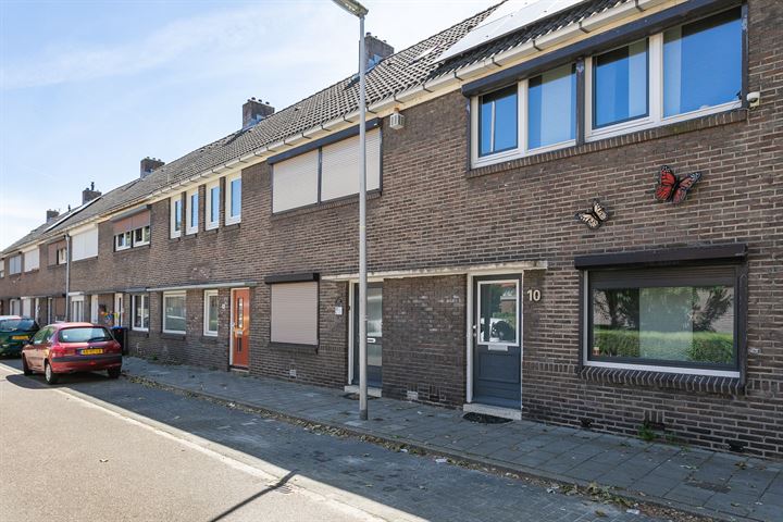 Bekijk foto 29 van Karel van den Oeverstraat 10