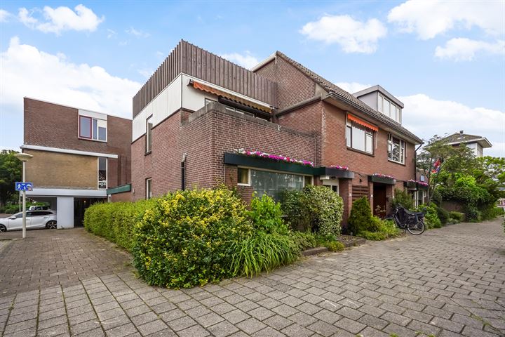 Bekijk foto 10 van Salvador Allendestraat 57