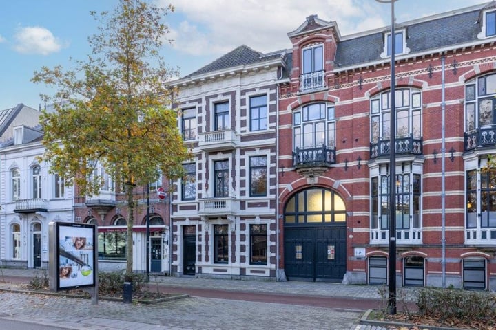 Spoorlaan 382