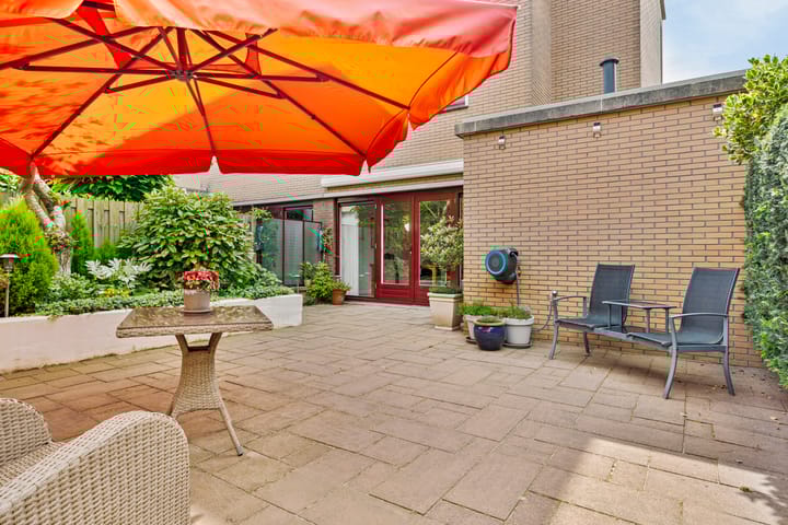 Foto 26 van Belle van Zuylenstraat 1