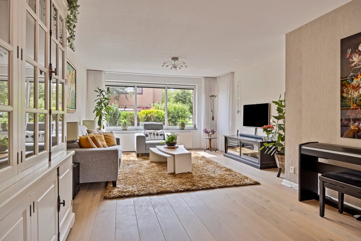 Foto 14 van Belle van Zuylenstraat 1