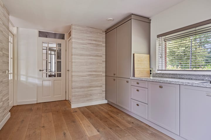 Foto 23 van Belle van Zuylenstraat 1