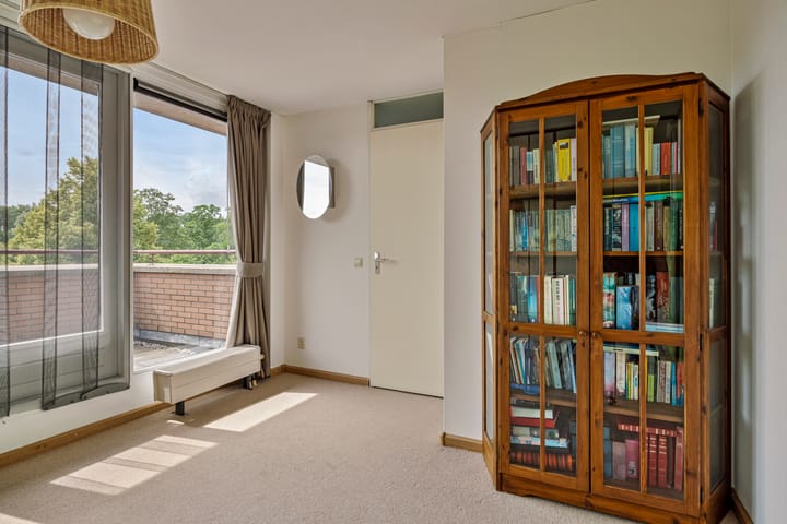 Foto 42 van Belle van Zuylenstraat 1