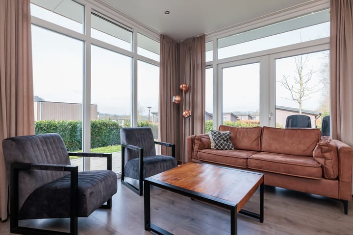 Photo 10 of Valkenburgerweg 128-220