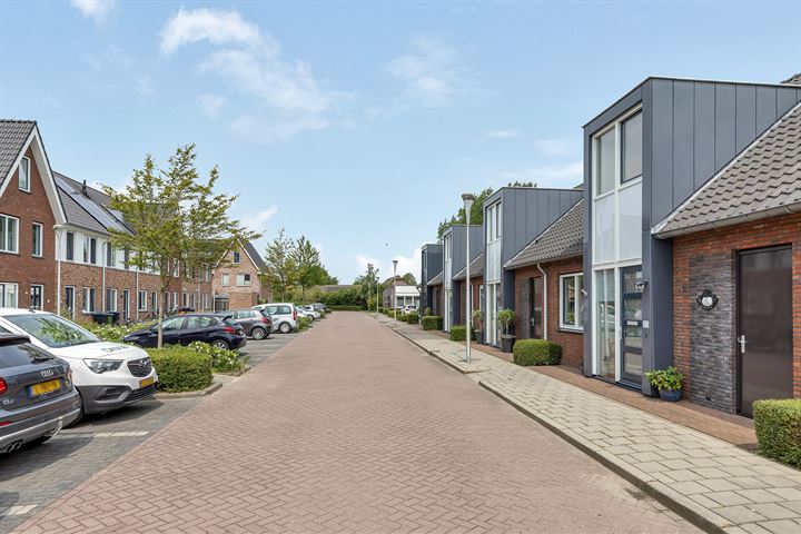 Bekijk foto 4 van Gravin Jacobastraat 32