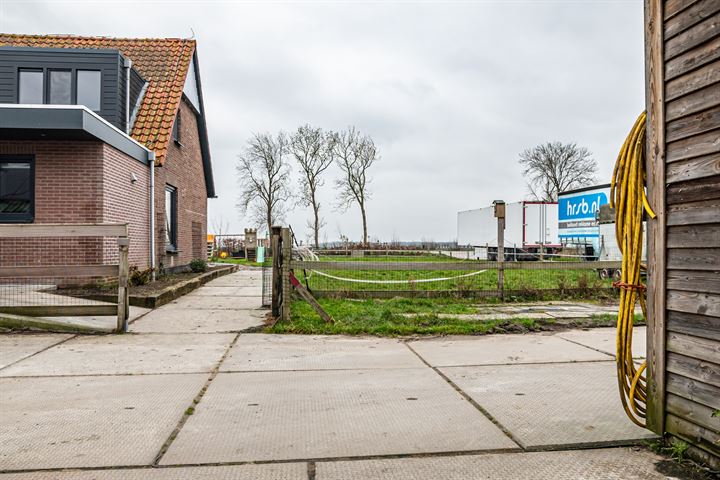 Bekijk foto 14 van Vliegtuigweg 15-A