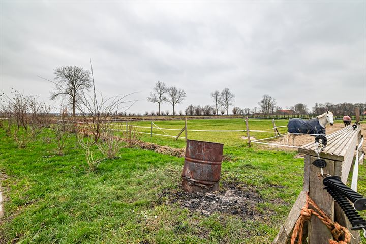 Bekijk foto 45 van Vliegtuigweg 15-A