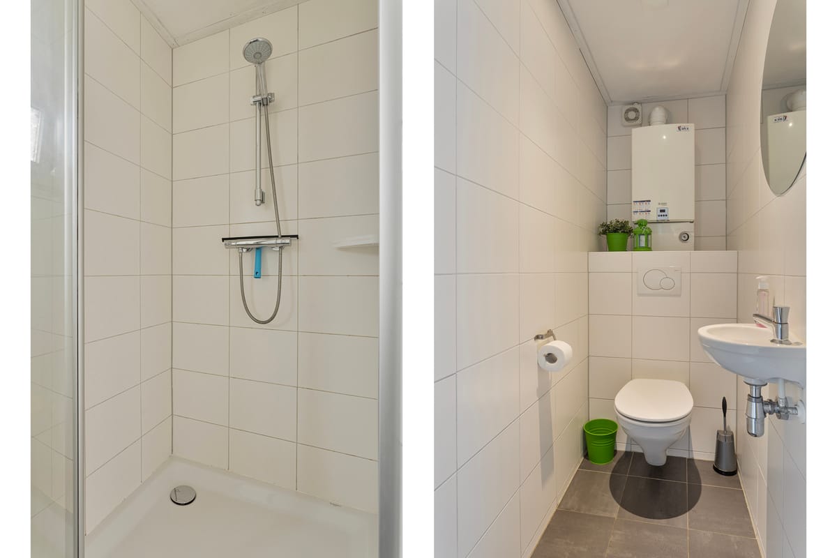 Photo 12 of Muidenweg 37