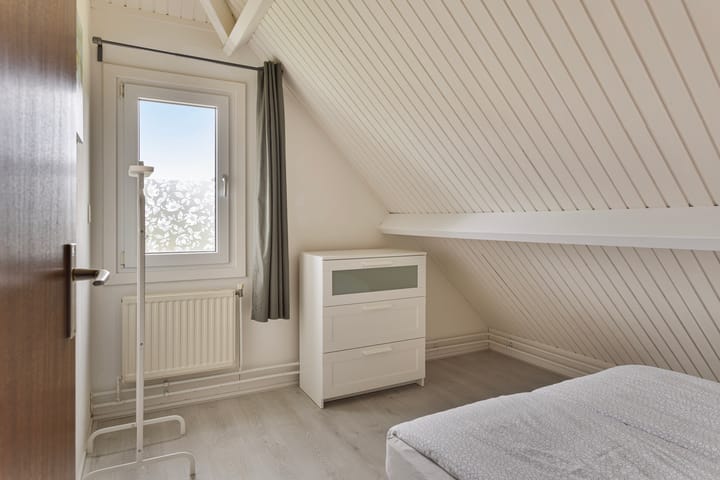 Photo 17 of Muidenweg 37