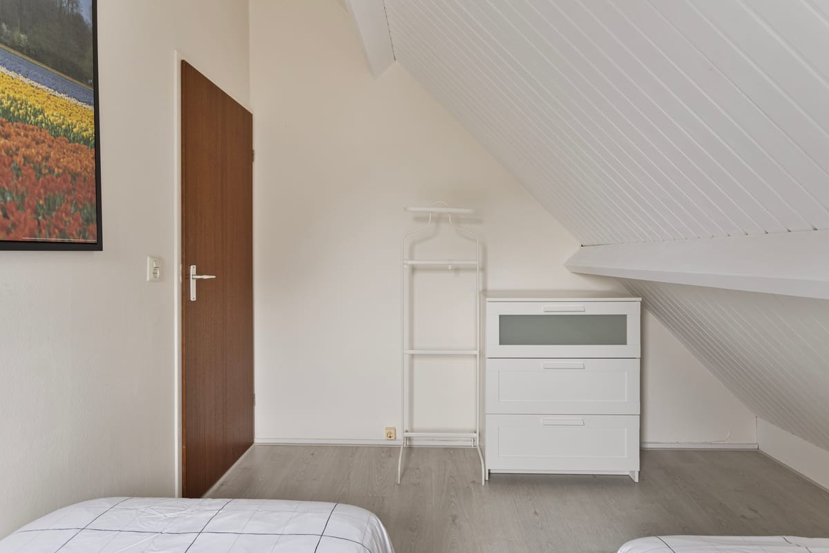 Photo 20 of Muidenweg 37